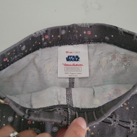 Hanna Andersson Star Wars Christmas Pajamas Stormtrooper 2-Piece Set 100% Cotton - Picture 5 of 6